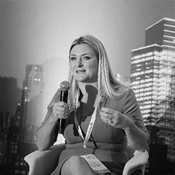 Casper-Labs-The-Hub-Davos-2024-Speakers-Featured-Lauren-Smart
